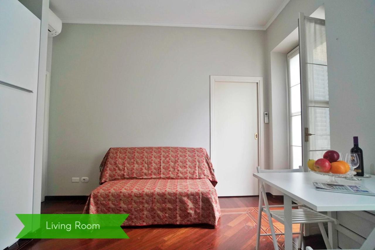 Chic 1Bdr With Shared Terrace Steps From Duomo By Rentopolis Milano Exterior foto